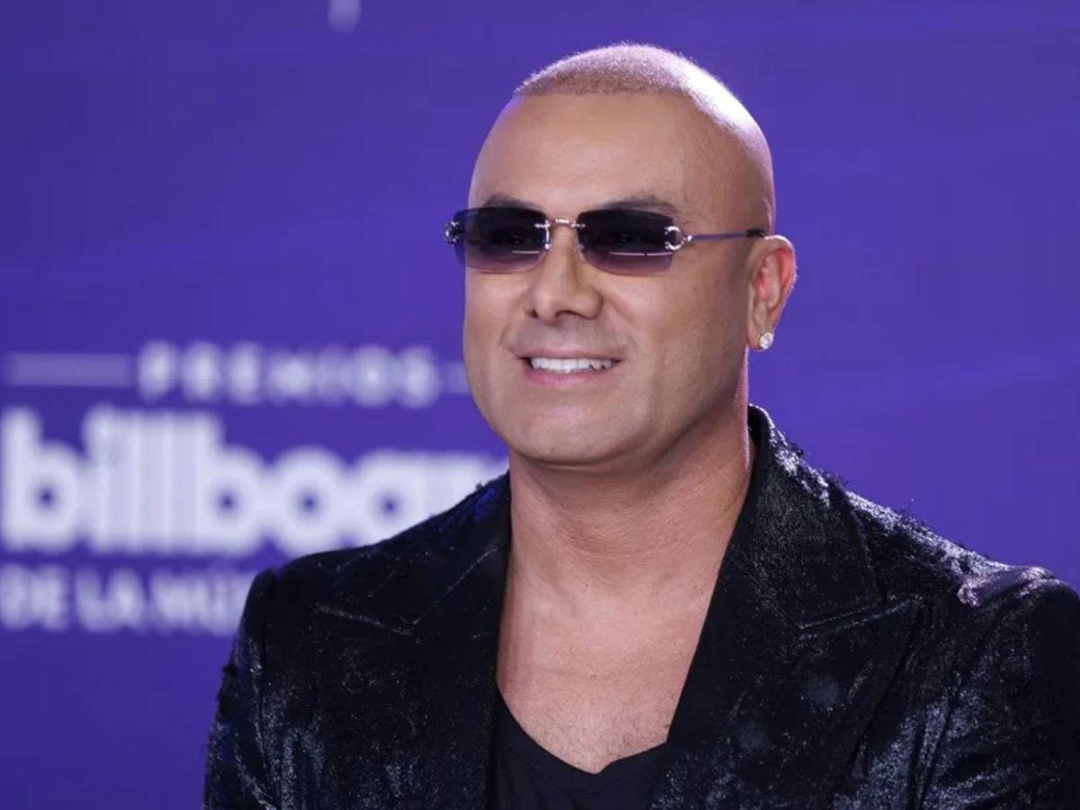 ¿De qué trata la Universidad del Perreo creada por el reguetonero Wisin?