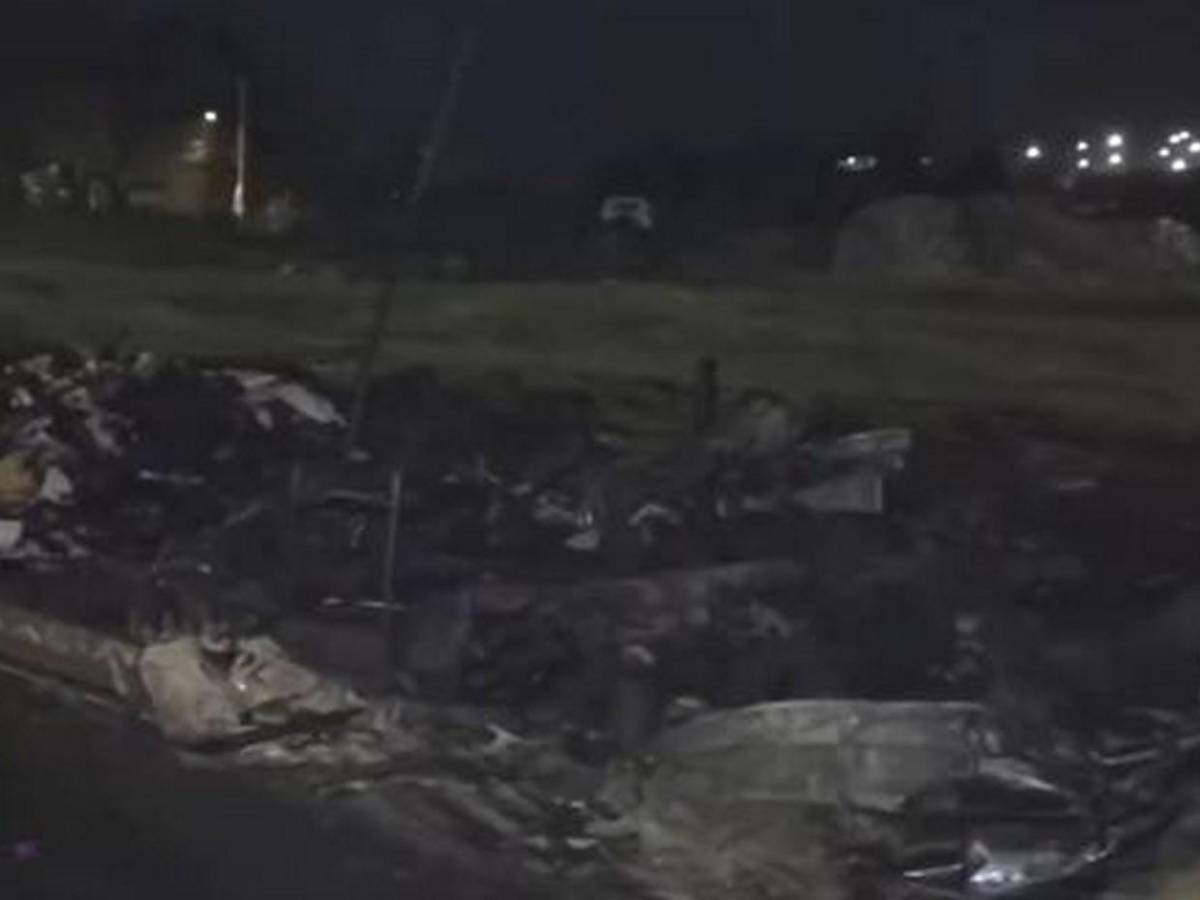 Solo escombros quedaron: dos incendios en puestos de la Nueva Suyapa en apenas 10 días