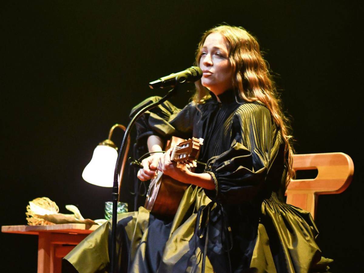 Antes de Bad Bunny: los latinos que abrieron camino en los Grammy Awards