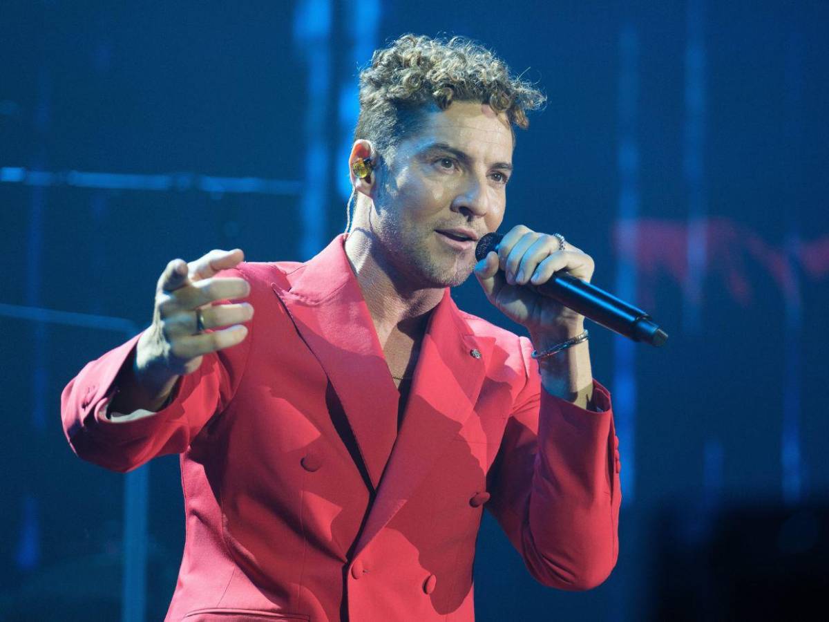 David Bisbal se une a la lucha contra el Alzheimer en la comunidad latina
