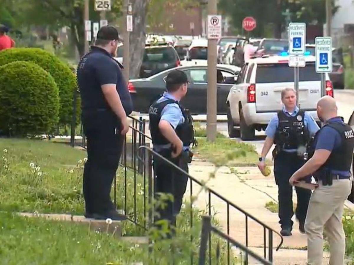 Mujer embarazada es asesinada dentro de su hogar; sus hijas lo presenciaron todo