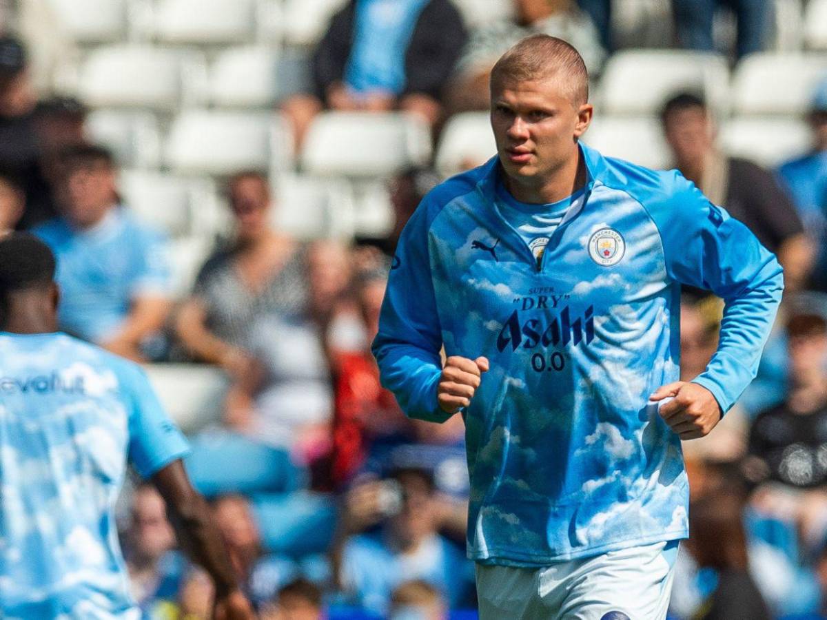 Nuevo look y victoria para Haaland en el regreso de la Premier League
