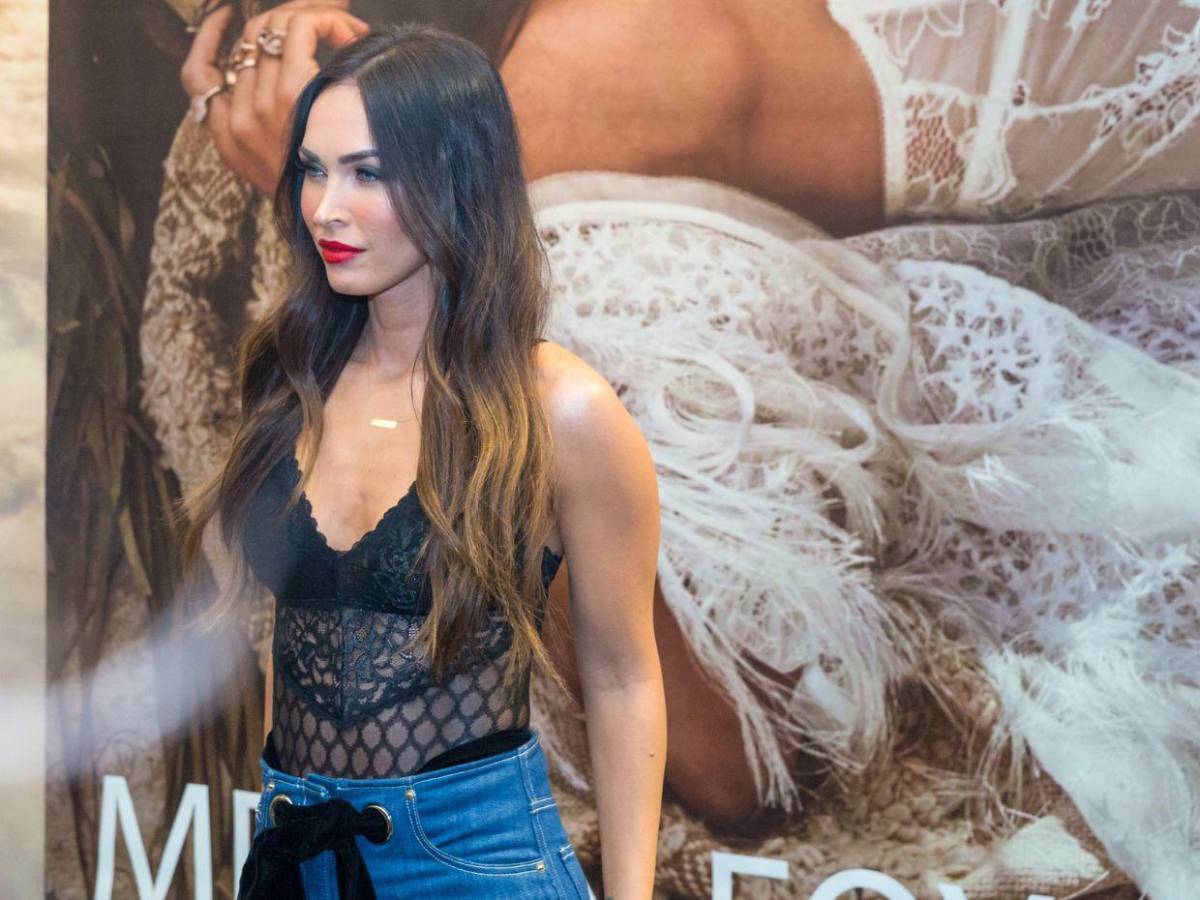 Megan Fox reaparece y habla de la maternidad y la fama