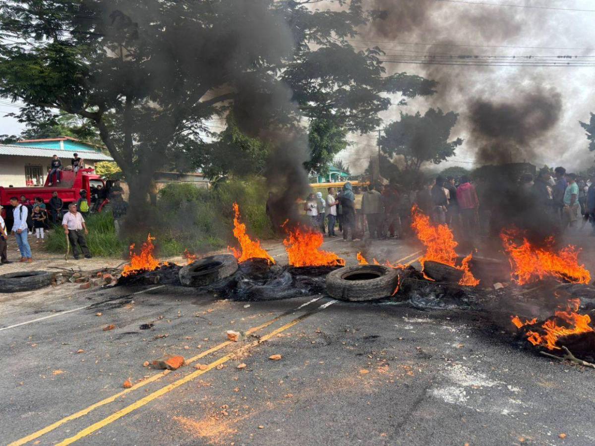Enfrentamiento y varios detenidos dejó manifestación en carretera hacia Olancho