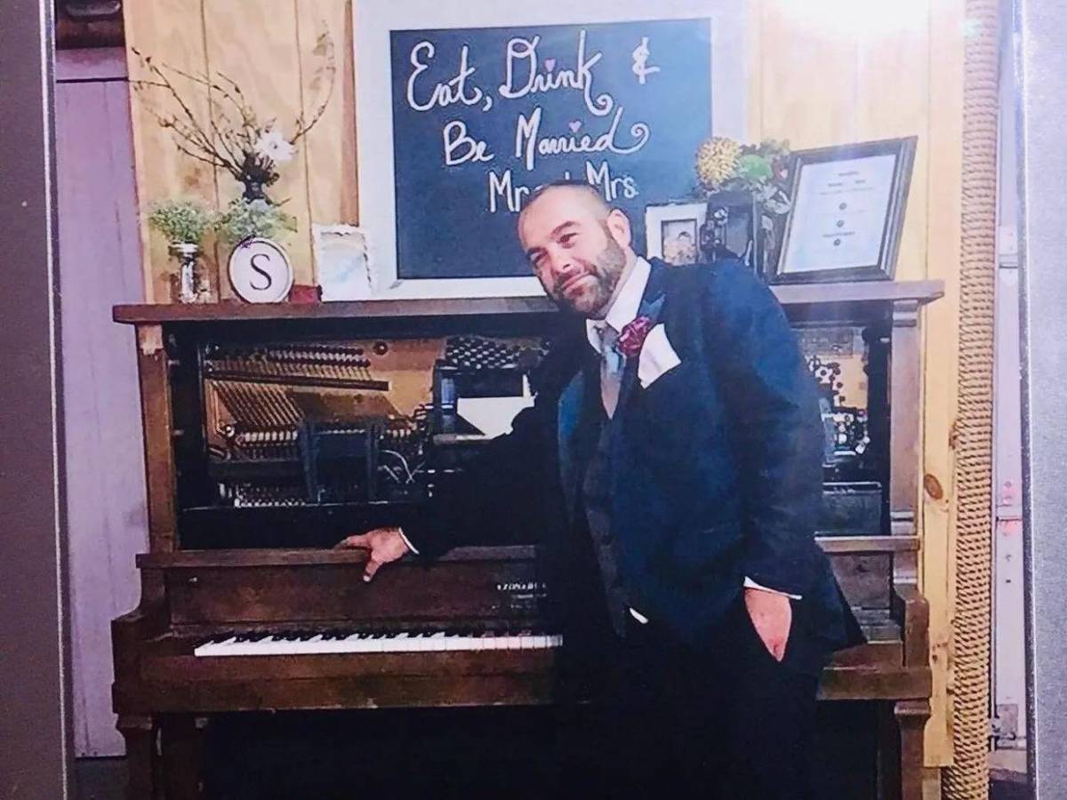 Joven que decapitó a su padrastro en Staten Island: Hice algo malo