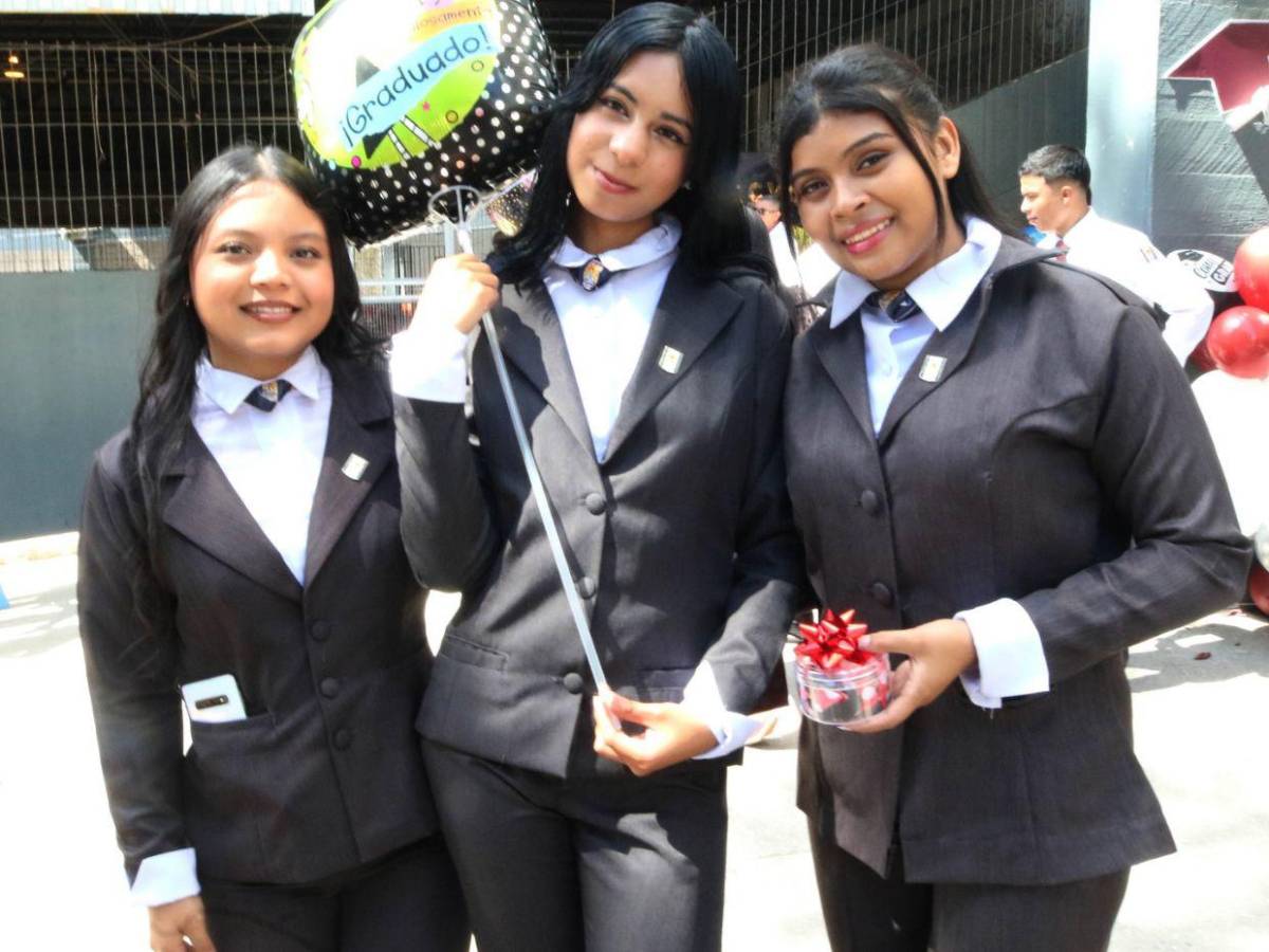 El emblemático Central Vicente Cáceres entrega 700 nuevos profesionales