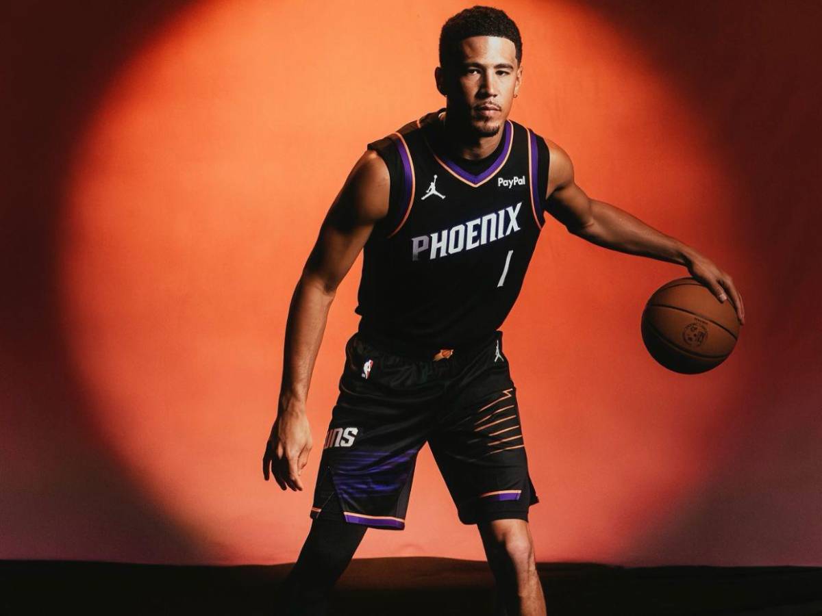 La declaración de Devin Booker, ex de Kendall Jenner, sobre Bad Bunny en el Super Bowl