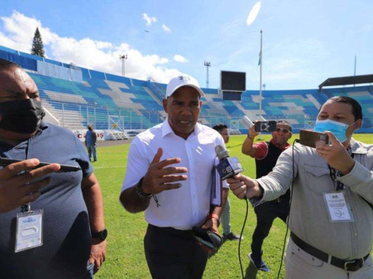 Mario Moncada defiende el millonario proyecto del estadio Nacional