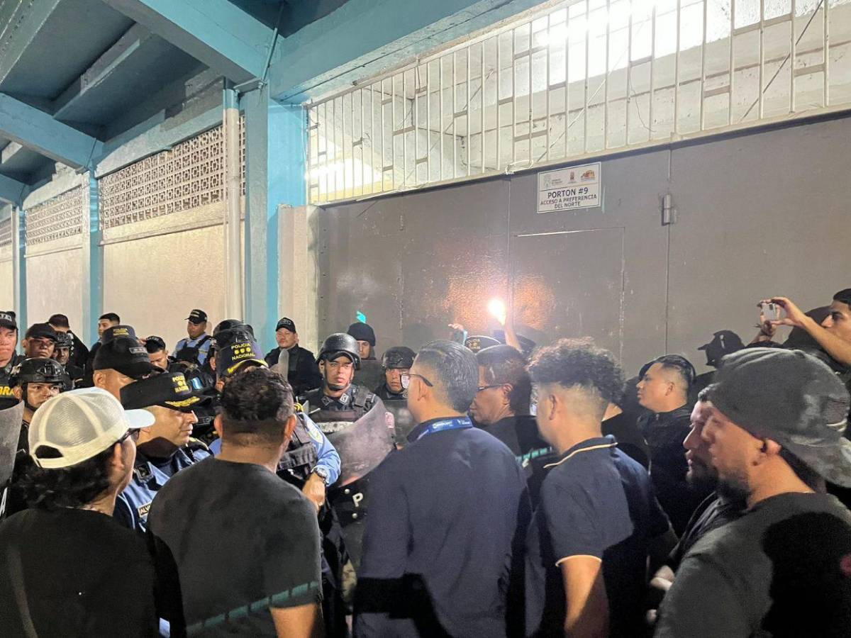 Lo que hizo Emilio Izaguirre con la Policía y españolistas atizaron contra su equipo