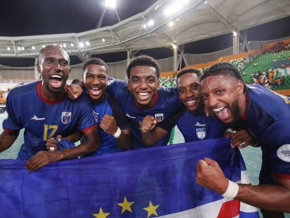 Futbolista pasó de jugar con Irlanda a Cabo Verde gracias a LinkedIn