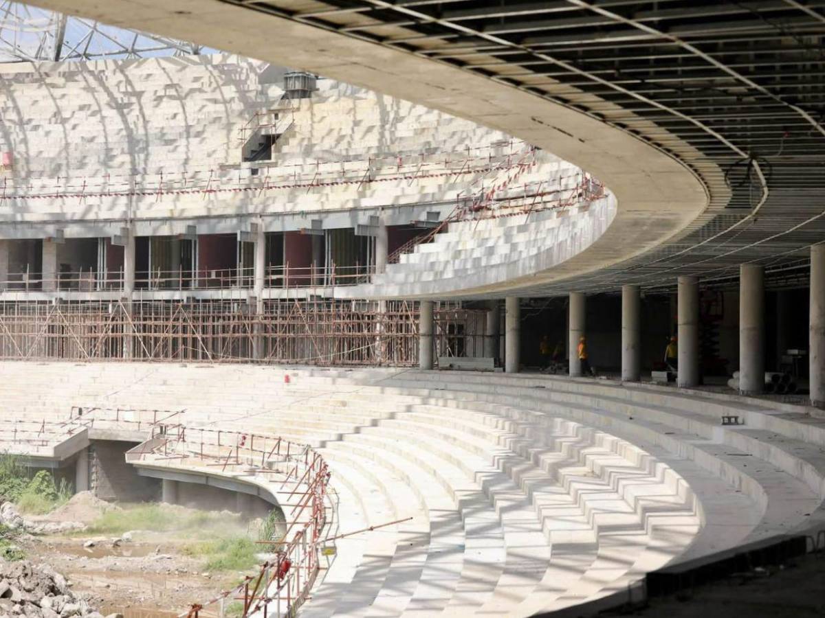 Mejor estadio de Centroamérica: Bukele presume avances en el nuevo recinto de El Salvador