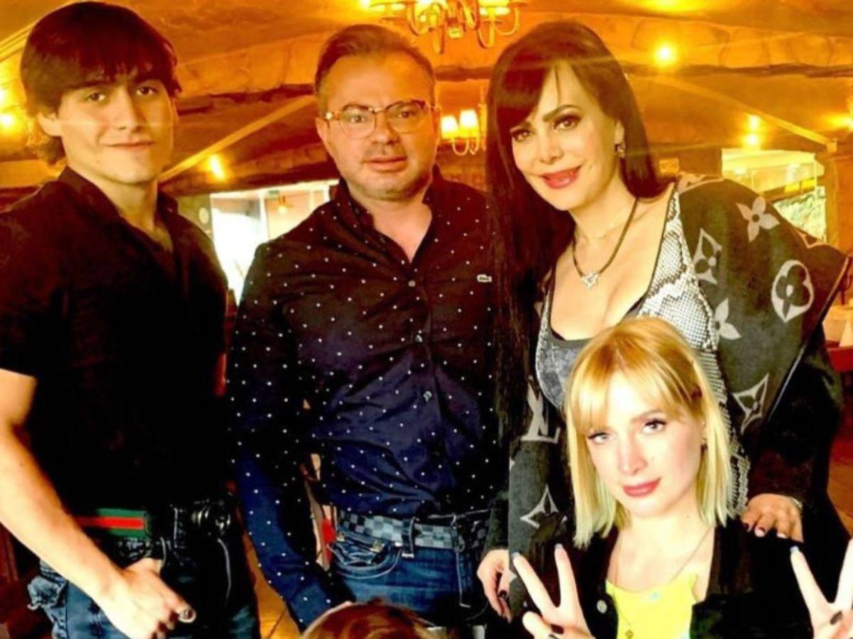 Imelda Tuñón le está peleando la herencia a su propio hijo, afirma Maribel Guardia