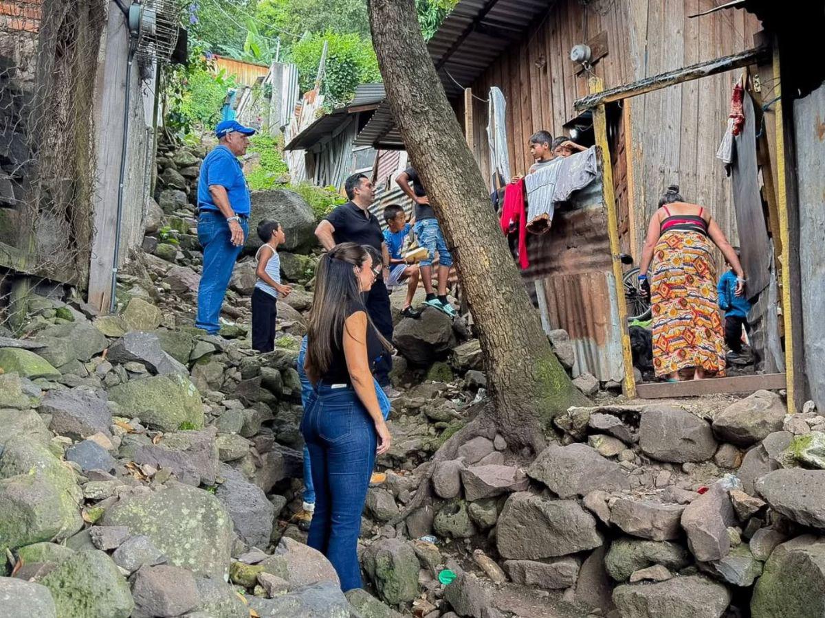 Juan Diego Zelaya recorre barrios y mercados para presentar su plan de acción en la capital