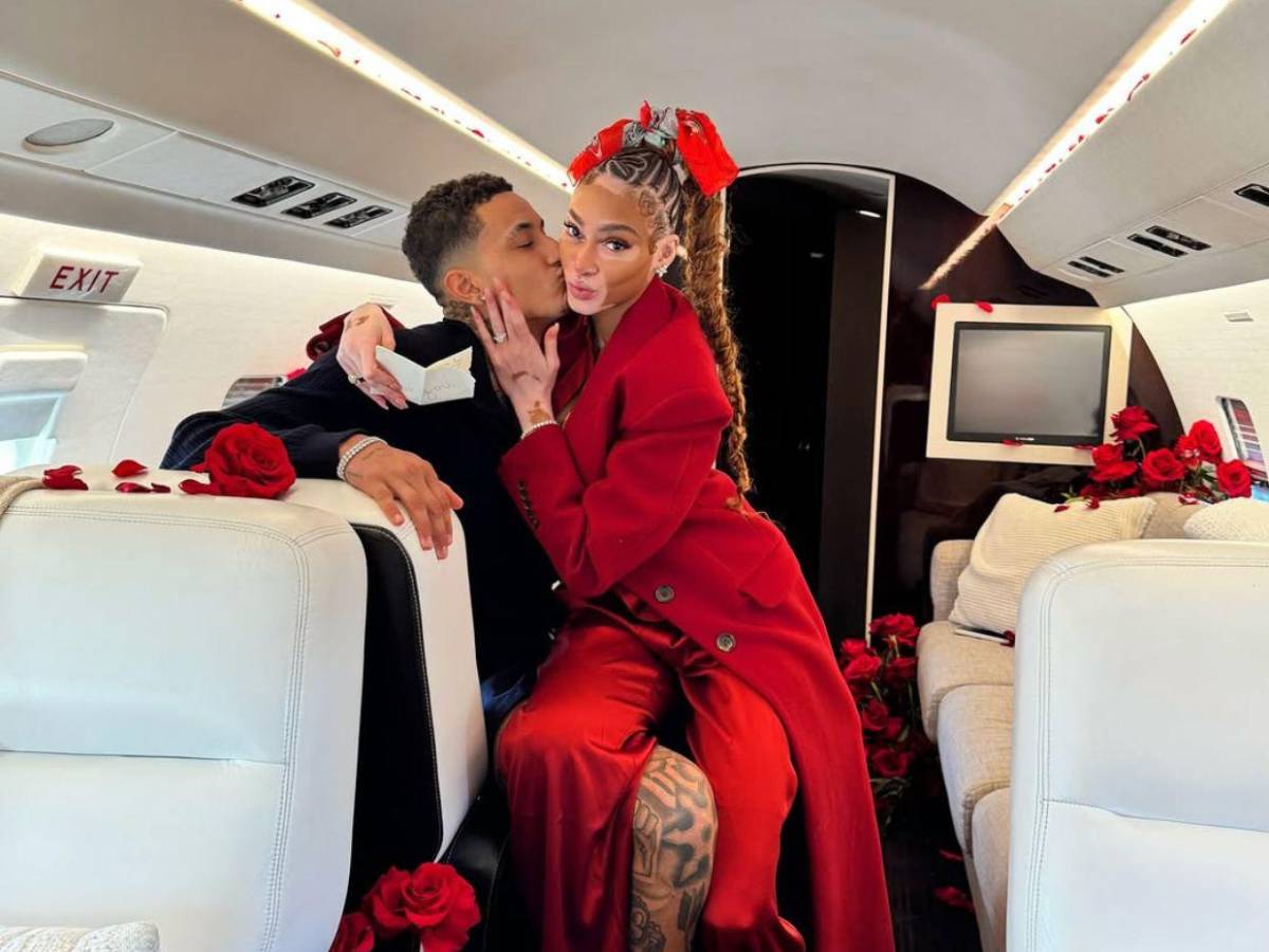 De Taylor Swift a Cristiano Ronaldo: Famosos que se han comprometido en 2025