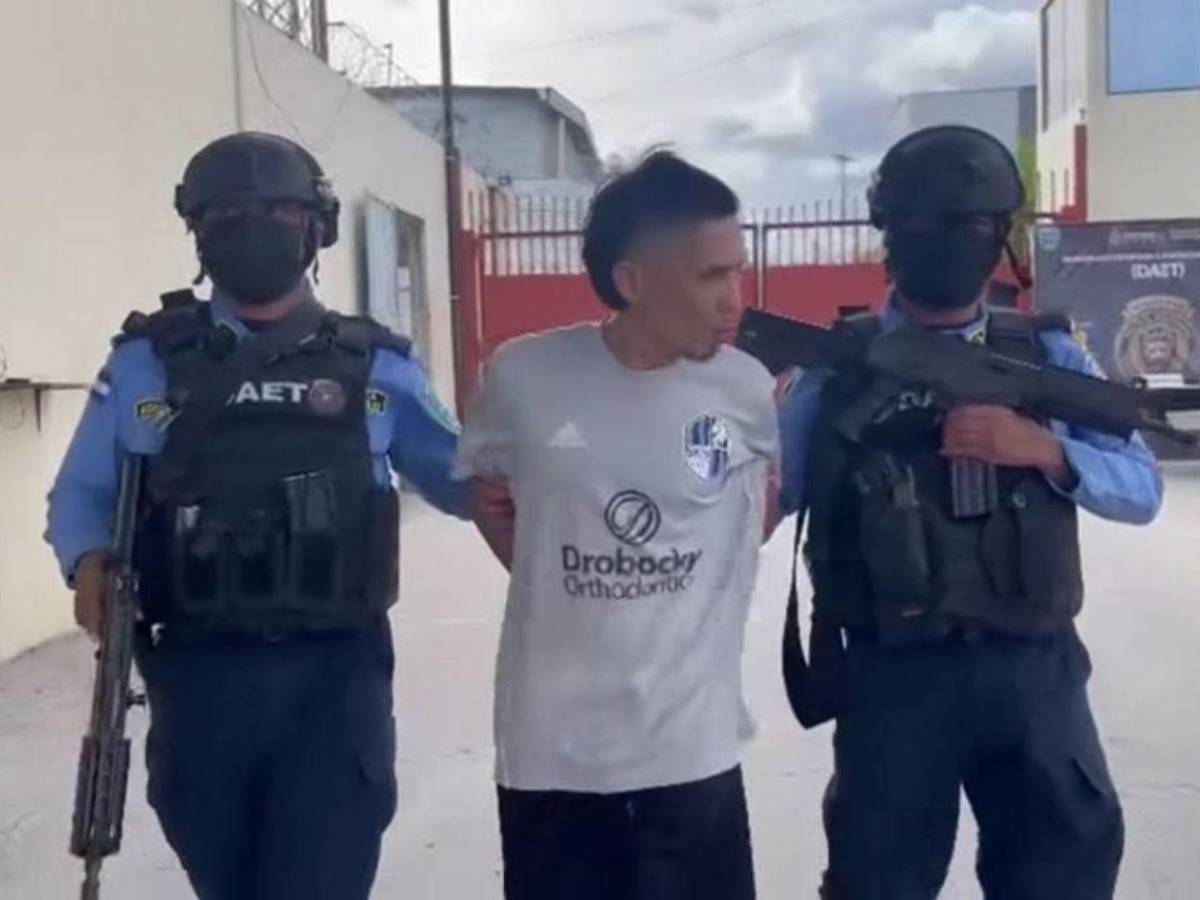 Notas vinculadas a amenazas: Así operaba “El Barbero”, supuesto miembro de la Pandilla 18