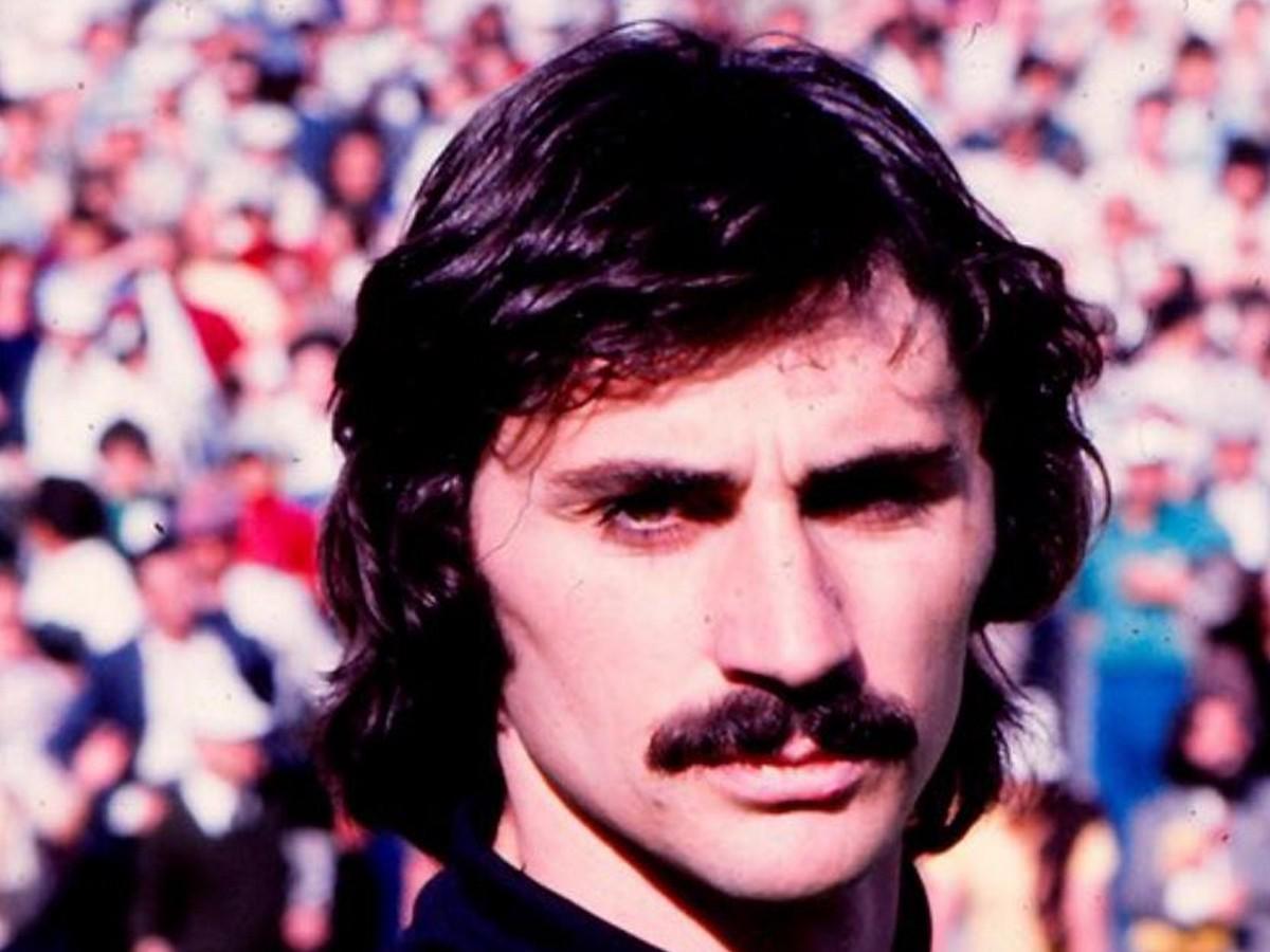 Muere portero “leyenda” del Real Madrid, Miguel Ángel González