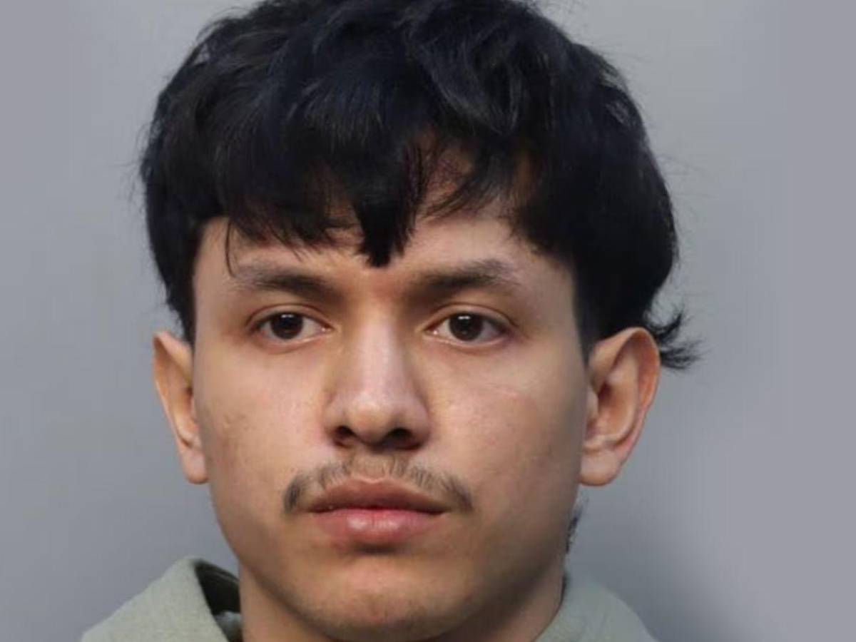 Hondureño es detenido por intentar abusar de abuela en lavandería de Florida, EE UU