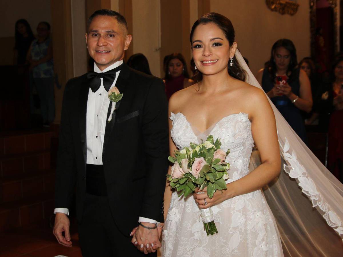 Natalie Acosta y Mario Cerna, una historia de amor para siempre