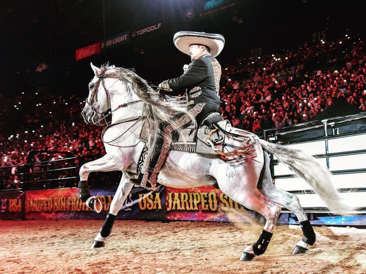 ¿Pepe Aguilar pagó la boda de Christian Nodal y Ángela? Esto reveló el cantante ¿Pepe Aguilar pagó la boda de Christian Nodal y Ángela? Esto reveló el cantante