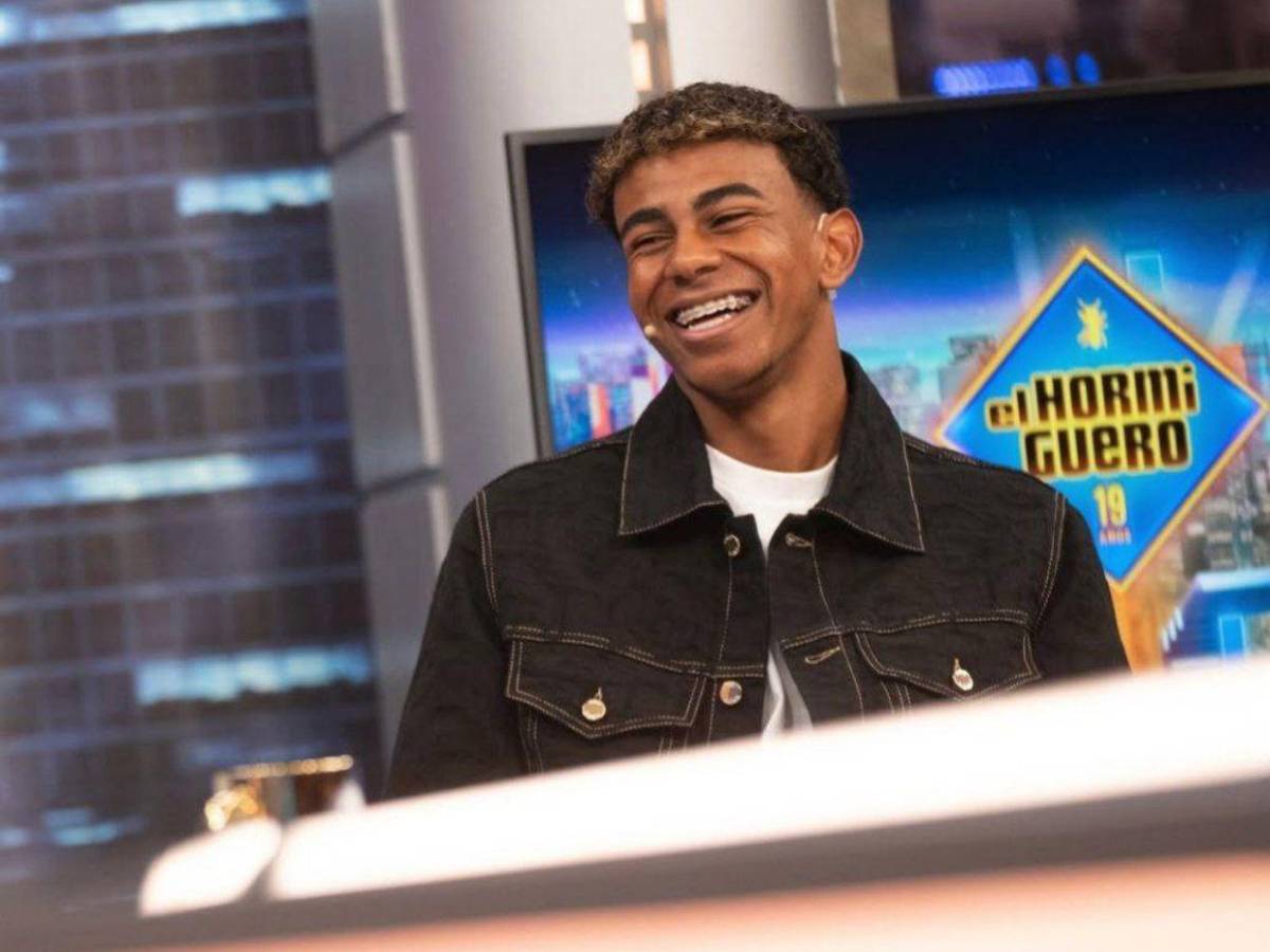 Lamine Yamal sorprende al aclarar su relación con su novia y esta reacciona