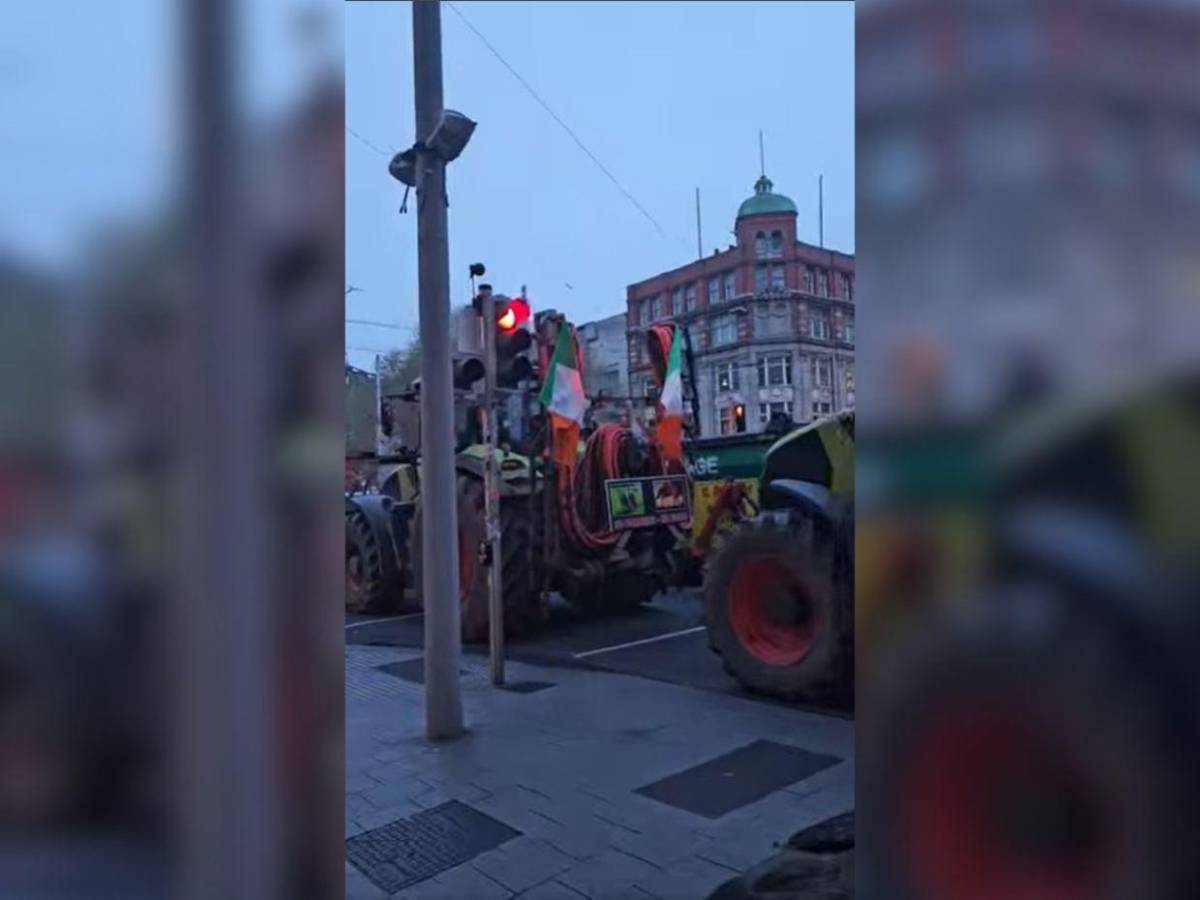 Bloqueos y caos vial en Dublín por alza en combustibles