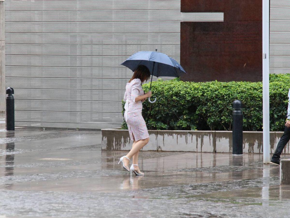 Ingresará una vaguada: ¿para cuándo se esperan lluvias tras semanas calurosas en Honduras?