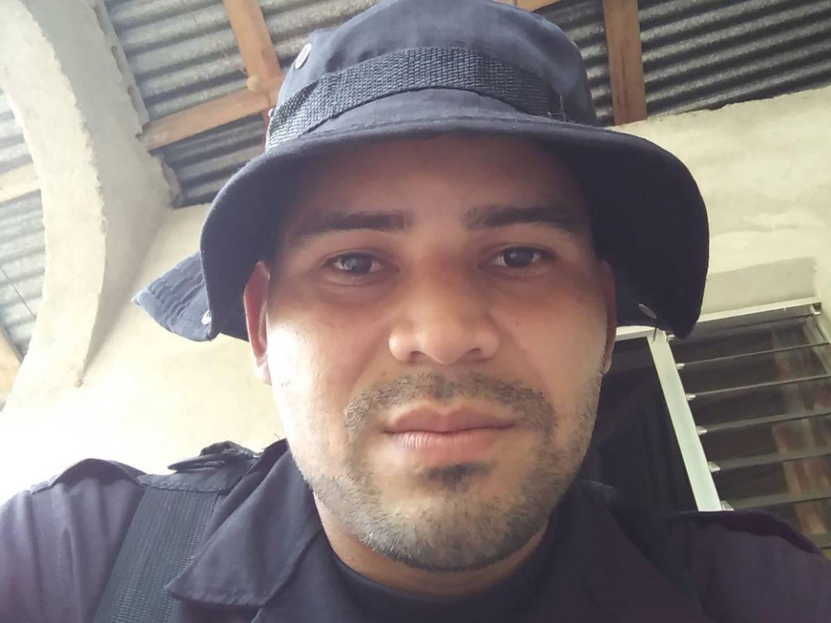 Carbonizado y con al menos 12 disparos: así hallaron a guardia asesinado en Atlántida