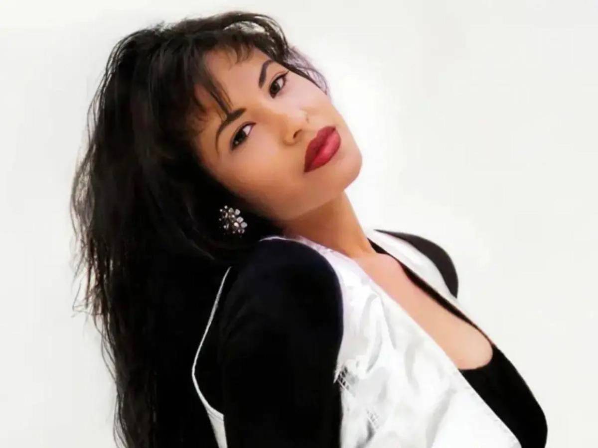 Pelean un millón de dólares por las regalías de Selena: ¿Quiénes son Abraham y Suzette Quintanilla?
