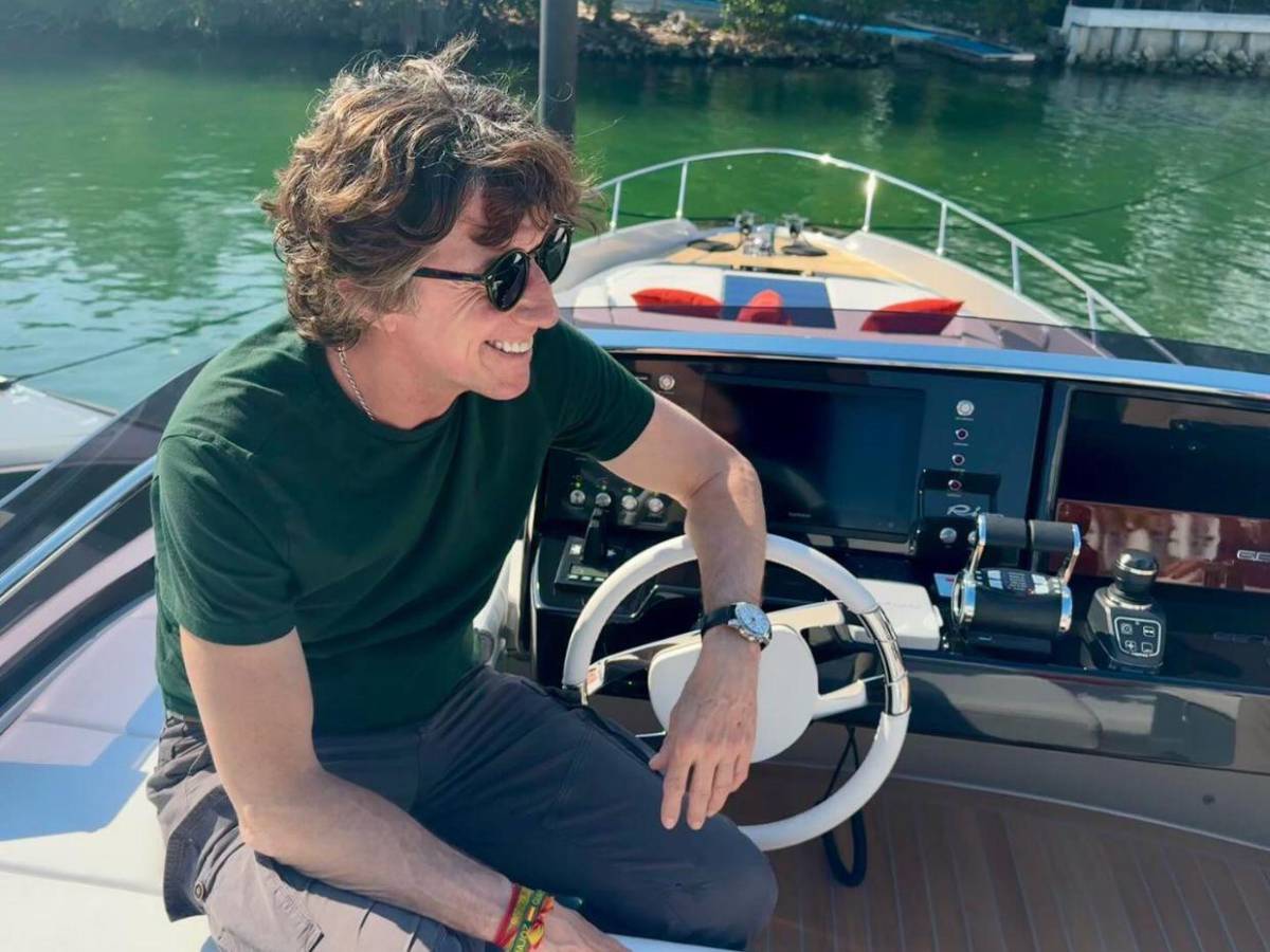 El hijo de Paulina Rubio y Colate preferiría un internado, según su guardiana legal