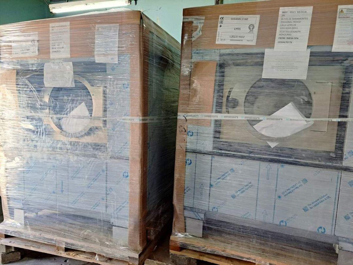 Salud entrega modernas lavadoras al Hospital Santa Teresa