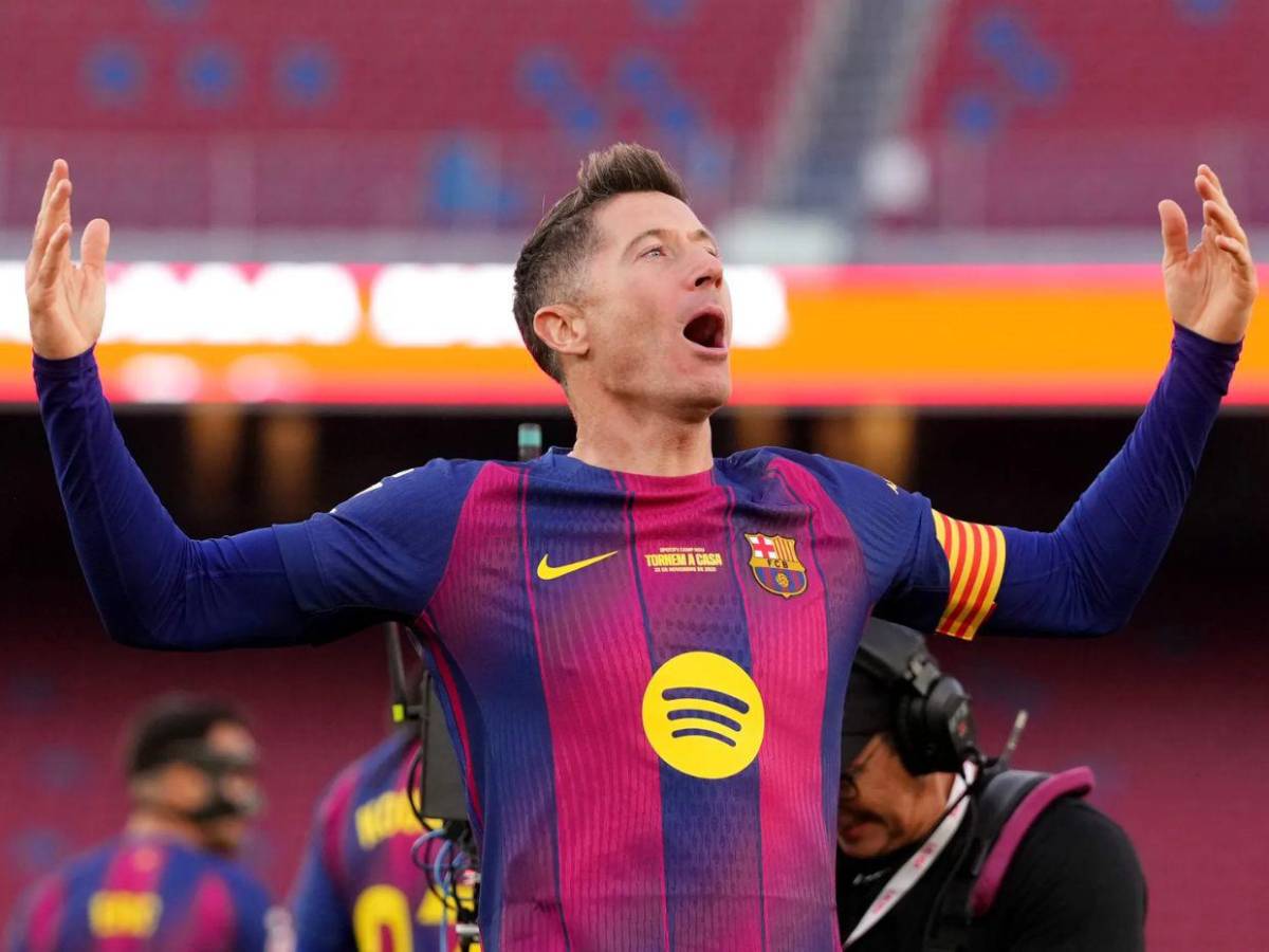 Hansi Flick con artillería pesada: Posible alineación titular ante el Chelsea