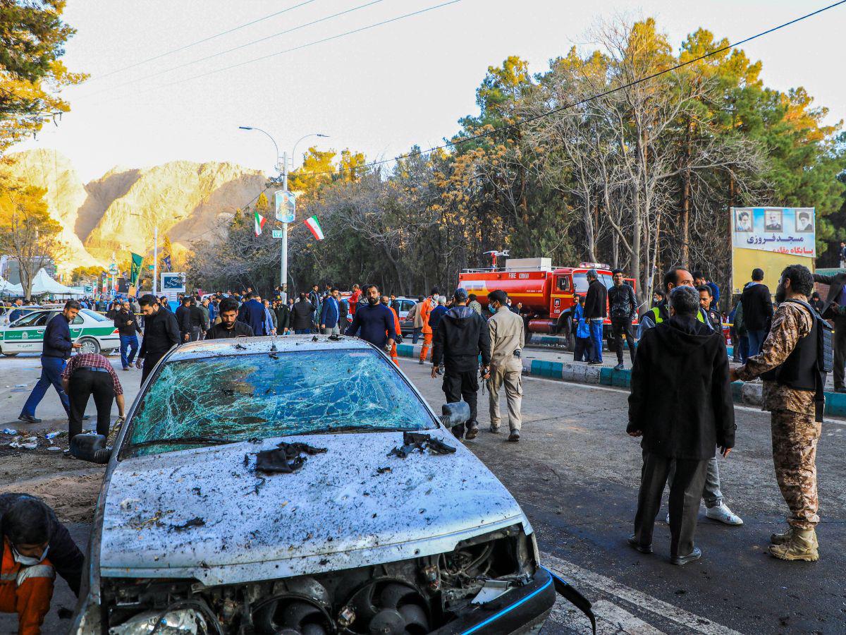 Más de 100 muertos deja atentado cerca de tumba de Qasem Soleimani