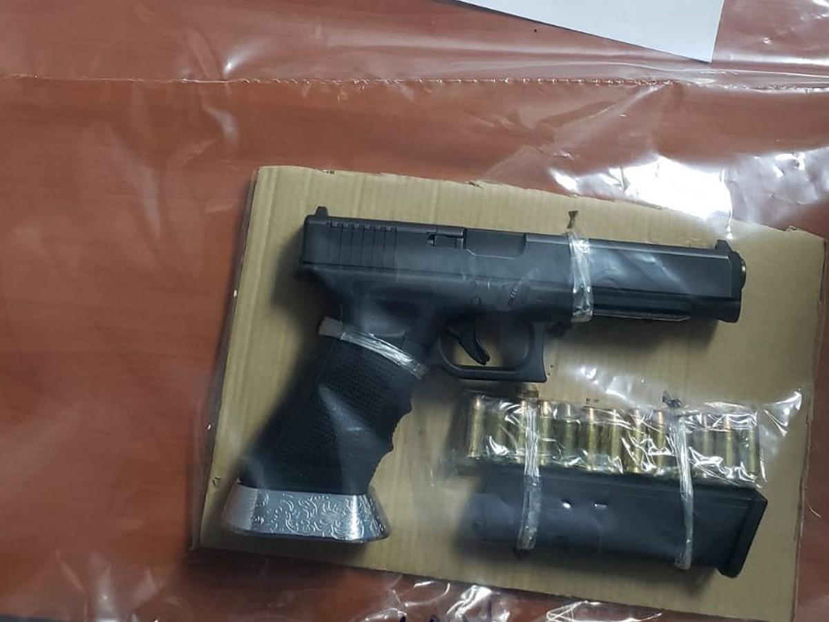 El arma del comerciante con la que se habría defendido de los supuestos asaltantes.