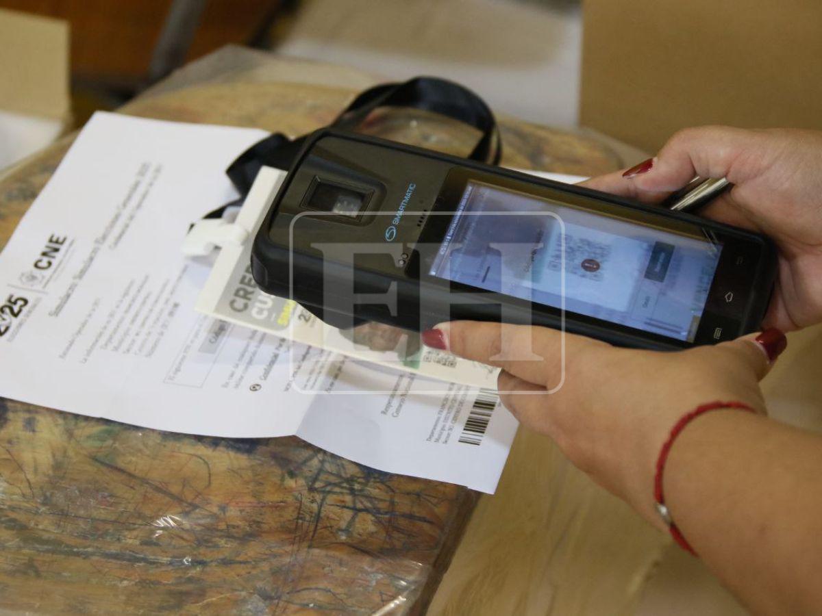 Desde los centros de votación: así se desarrolla el simulacro electoral 2025