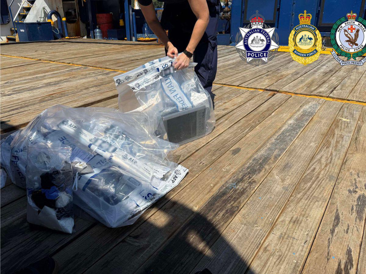 Cinco hondureños detenidos en Australia por presunto tráfico de casi una tonelada de cocaína