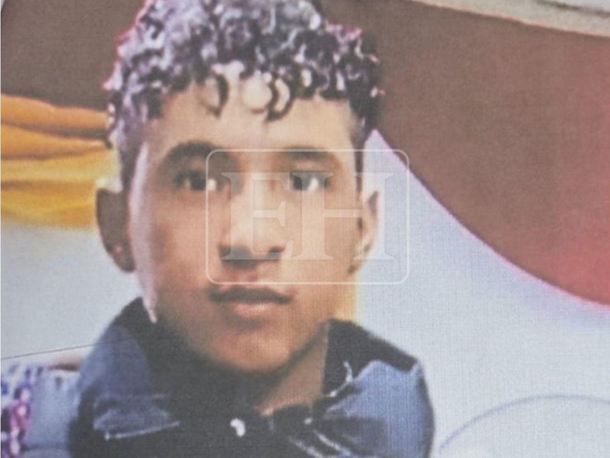 Seis sujetos llegaron en una camioneta roja y raptaron a los hermanos Torres Sánchez