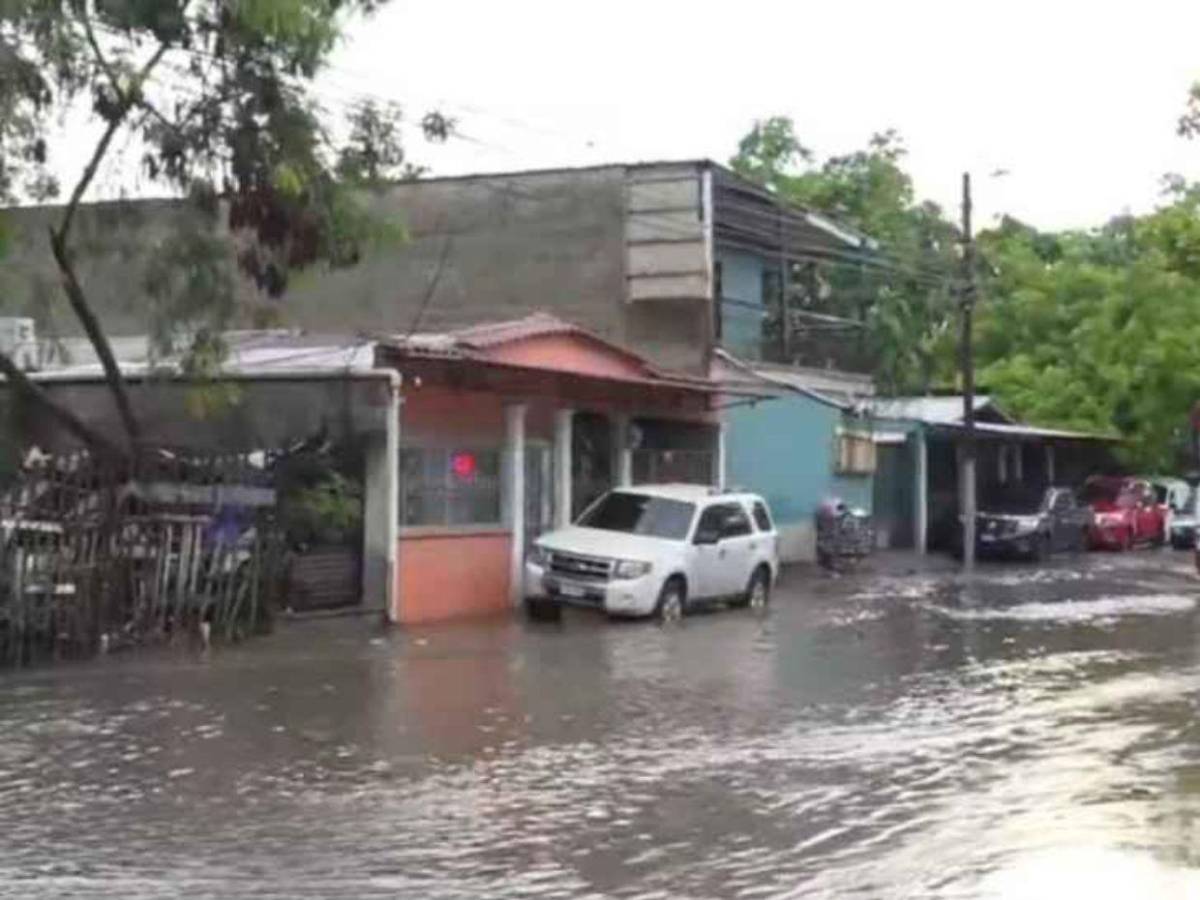 Una persona muerta, vehículos varados e inundaciones: caos tras las lluvias en SPS