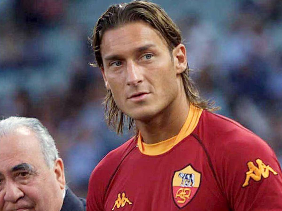 Dorsales que fueron retirados en honor a leyendas como Beckenbauer, Maradona y otros