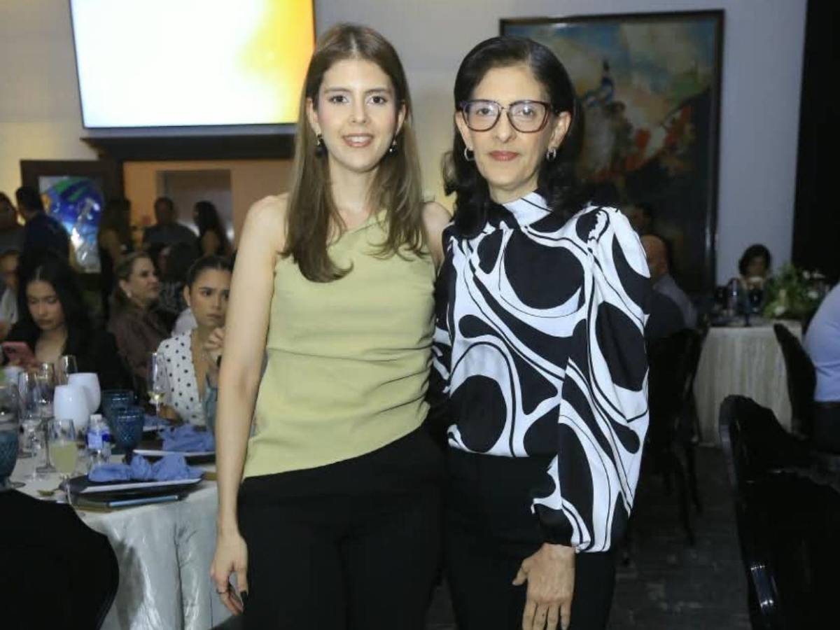 Elegancia y solidaridad se dieron cita en la gala benéfica de CREER