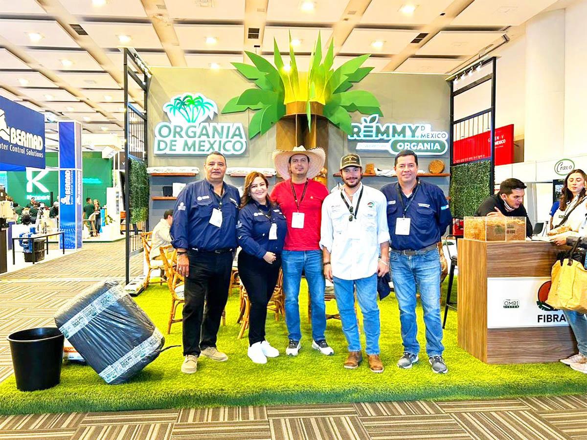 <i>Agronegocios Sostenibles destaca en GreenTech Americas 2024, promoviendo prácticas agrícolas responsables y sostenibles.</i>