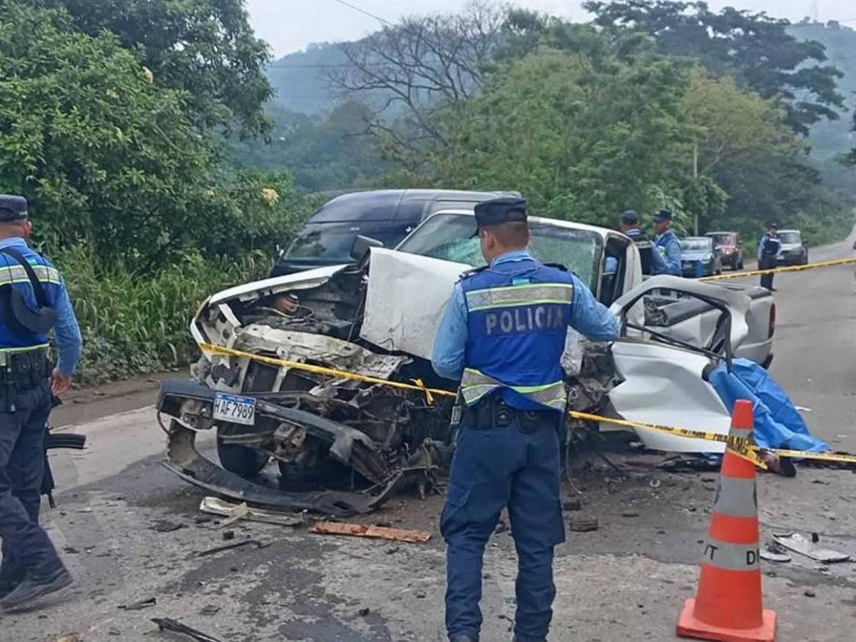 Las imágenes del fatal choque entre pick-up y camión en Cofradía