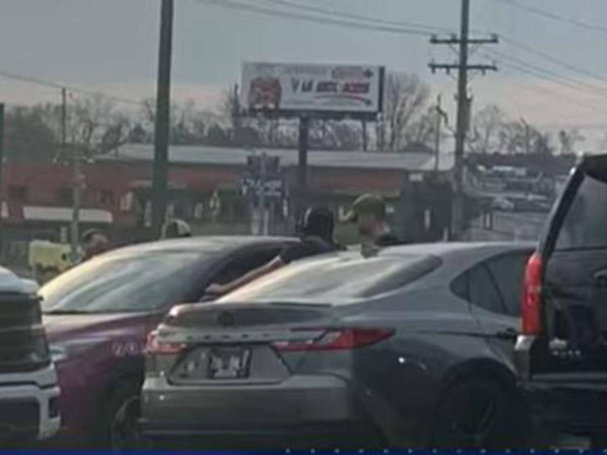 Autoridades de inmigración de EE UU arrestan a periodista colombiana de Univisión