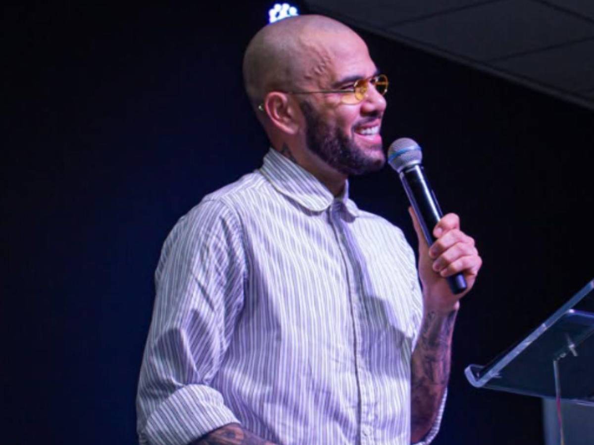 Dani Alves: de estar preso por agresión sexual a ser predicador y apoyar a Bolsonaro