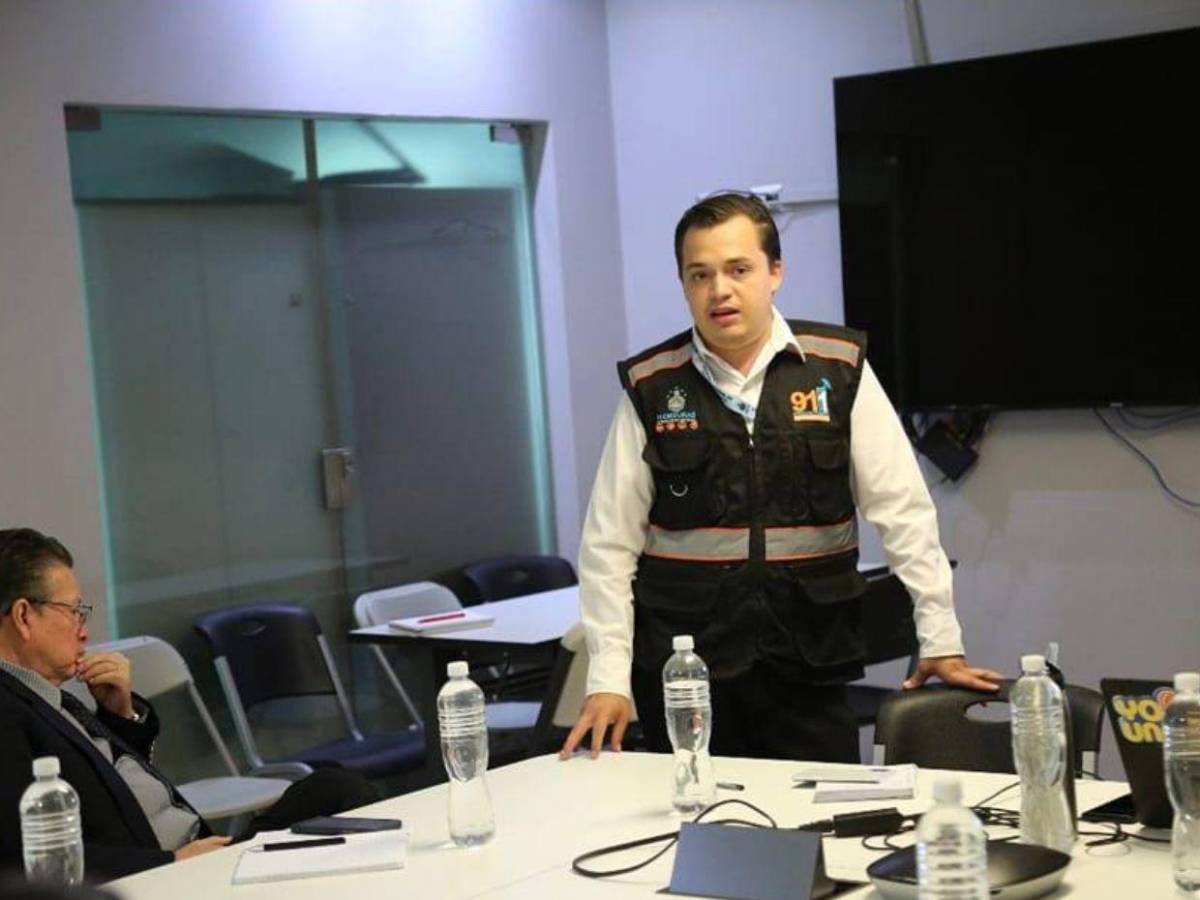 ¿Quién es David Montecinos, el joven que insultó a la doctora Floridalia Aguilar?