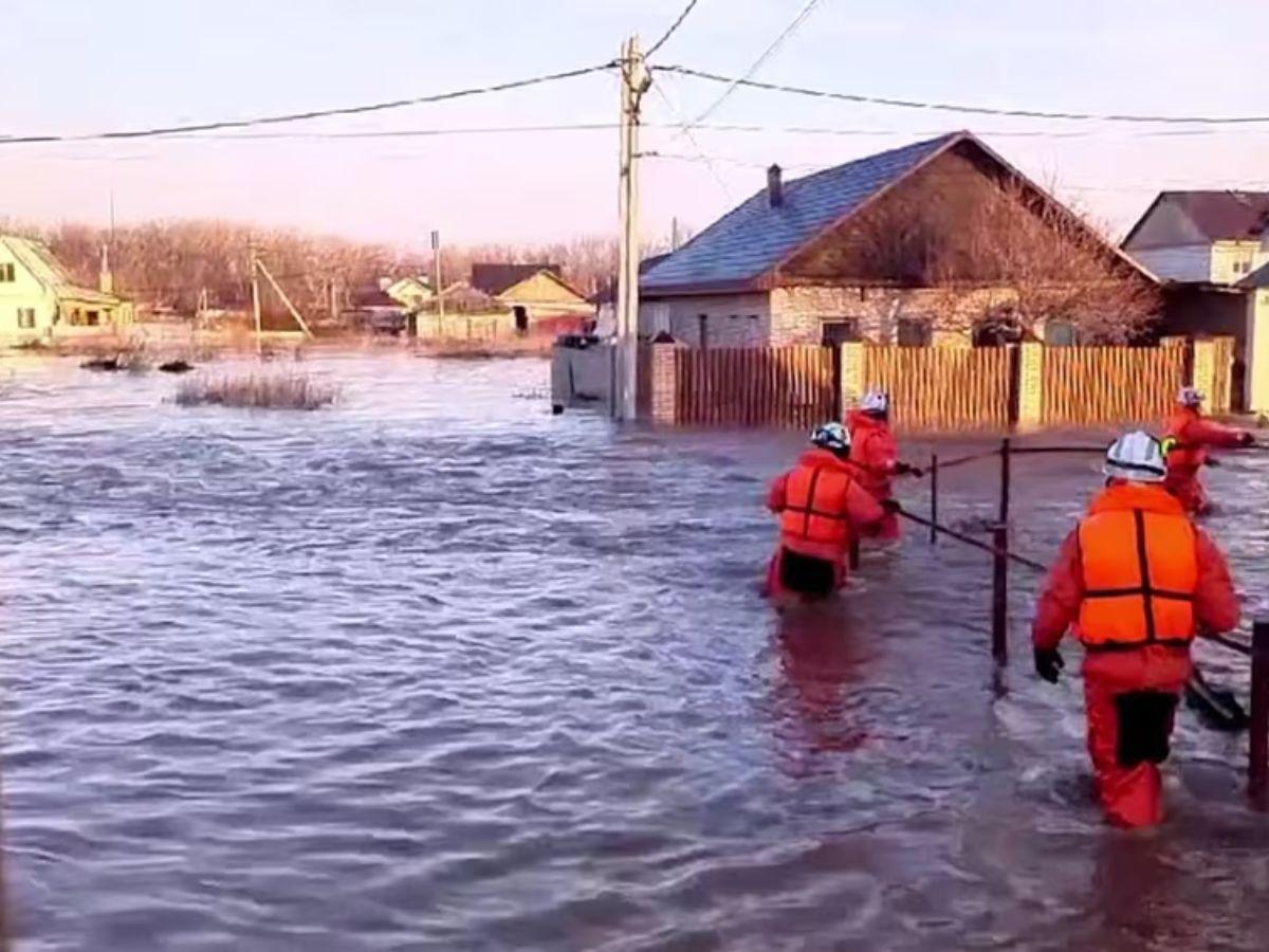 Evacúan en Rusia a más de 4 mil personas por ruptura de una represa