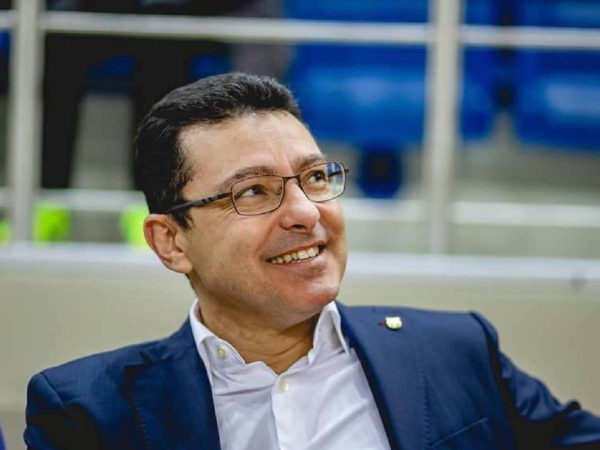 Llenos de dolor: Así fue la llegada de los jugadores del Barcelona al velorio de Carles Miñarro