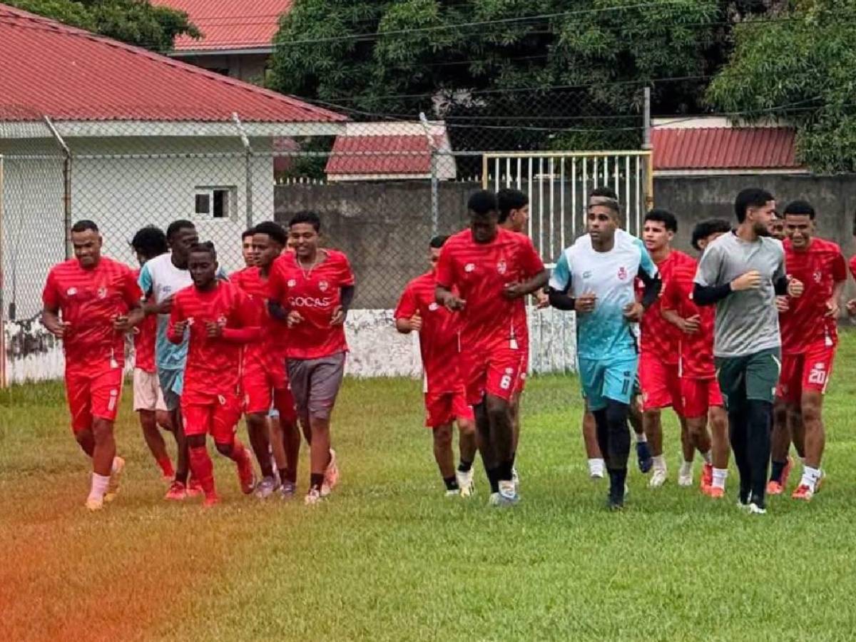 Tiktoker que estuvo preso en Estados Unidos es nuevo fichaje de histórico equipo en Honduras