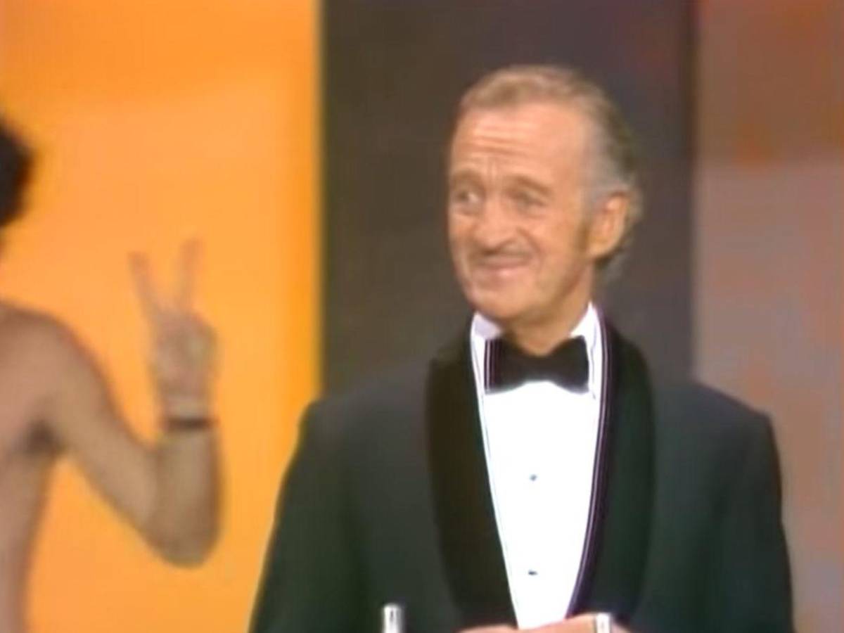 Cachetadas y errores: los escándalos de los Premios Oscar