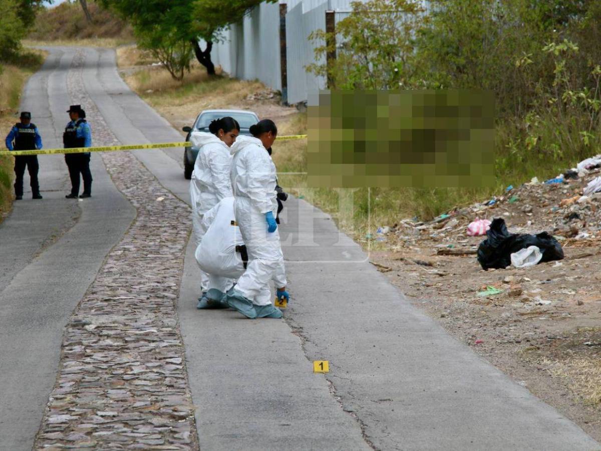 Embolsada y maniatada, hallan a una persona muerta en Nueva Aldea de la capital