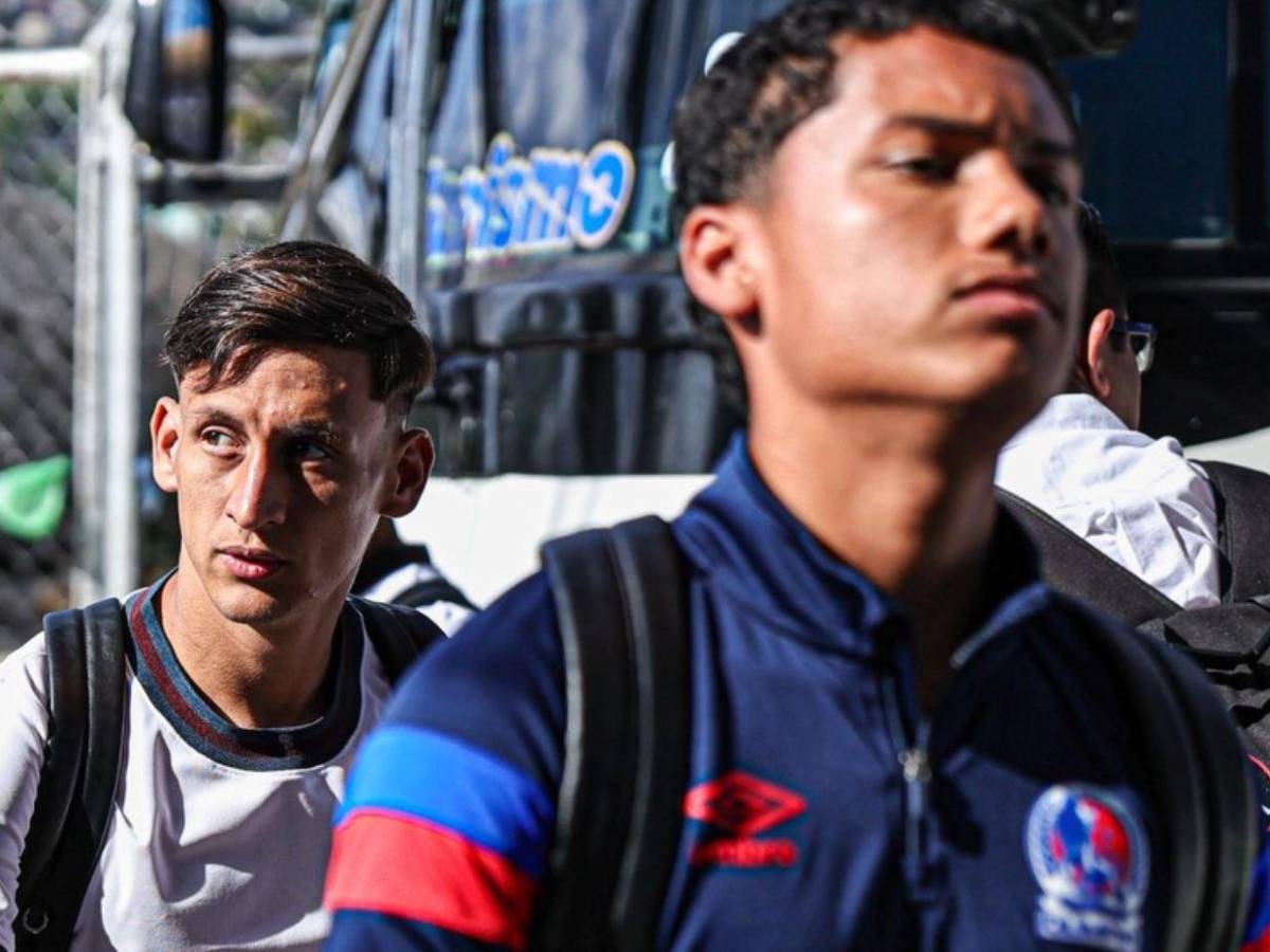 Captan lanzamiento de botellas contra jugadores de Olimpia previo al clásico